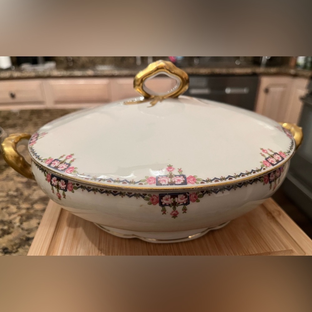 C Ahrenfeldt Limoges France Hand-painted Tureen Covered Serving Dish
